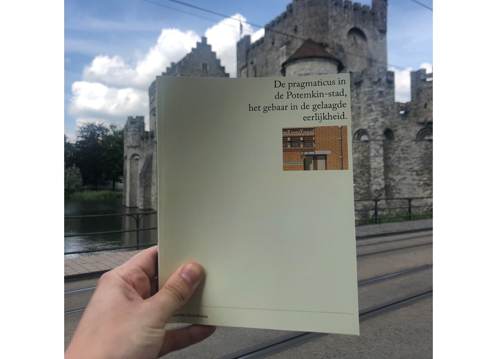 MAARTEN JORIS MOENS - De Pragmaticus in de Potemkin-stad